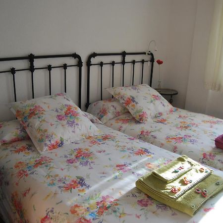 Casa Rural La Cuadraa Linares de Riofrío Eksteriør billede