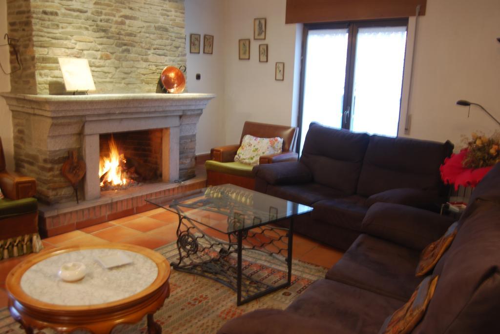 Casa Rural La Cuadraa Linares de Riofrío Værelse billede
