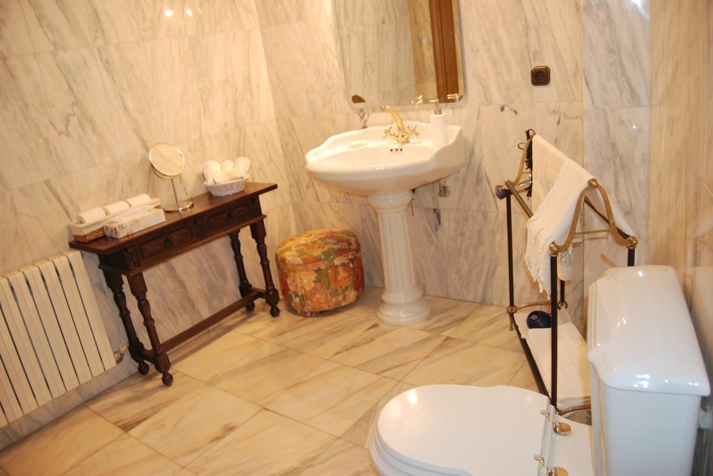 Casa Rural La Cuadraa Linares de Riofrío Eksteriør billede