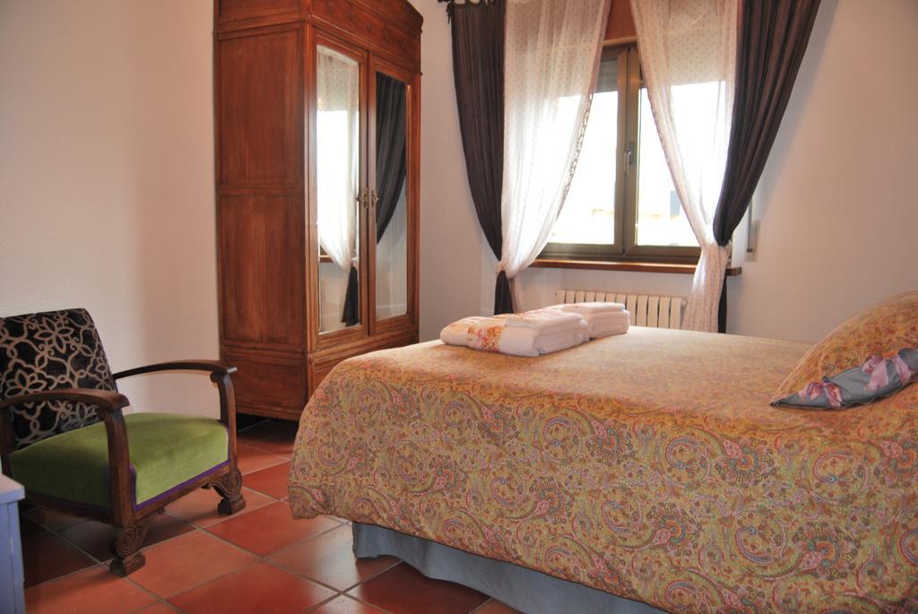 Casa Rural La Cuadraa Linares de Riofrío Eksteriør billede